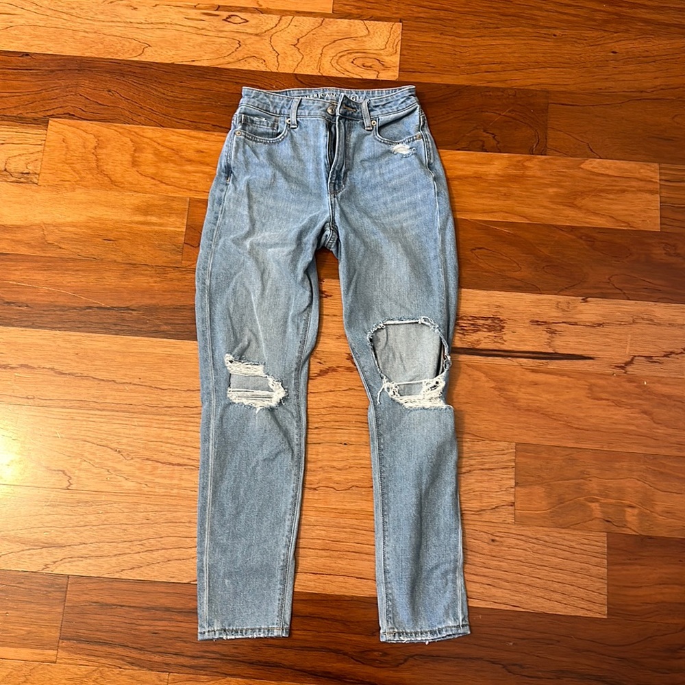 AE Mom Ripped Jeans